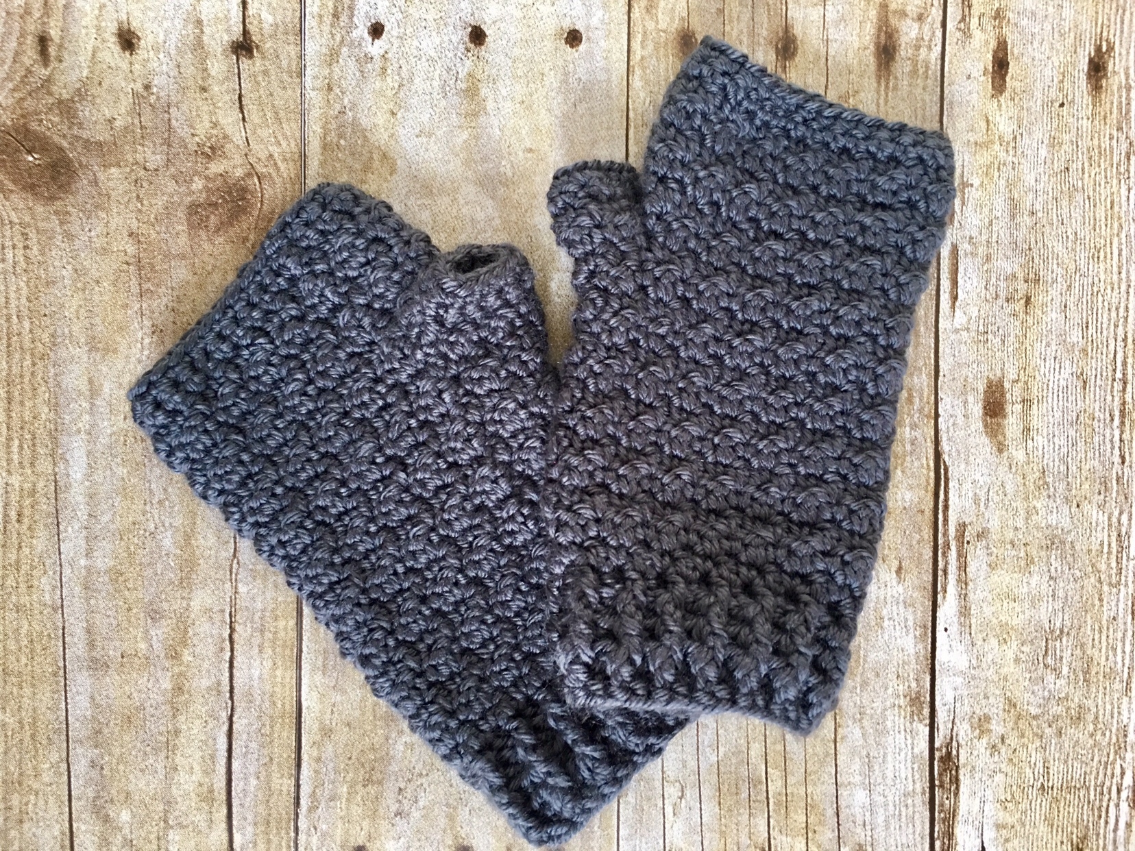 Double Seed Stitch Convertible Mittens, Free Crochet Pattern