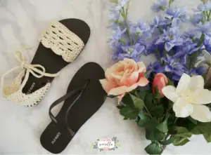 Crochet Sandals with flip flop soles by Sewrella