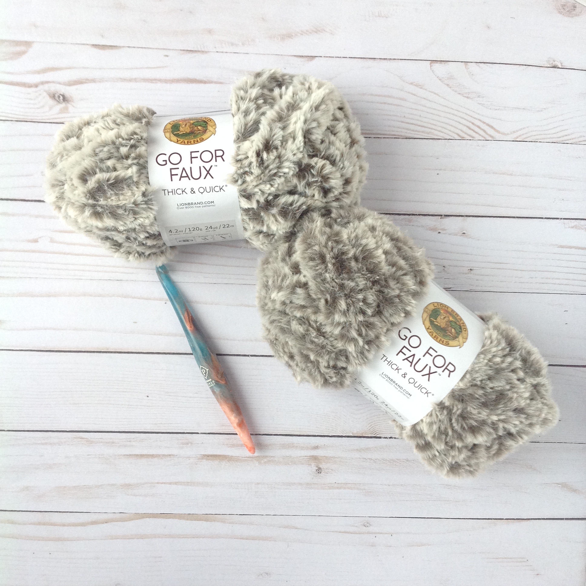 Lion Brand Yarn Go for Faux Thick and Quick Husky Faux Fur Jumbo